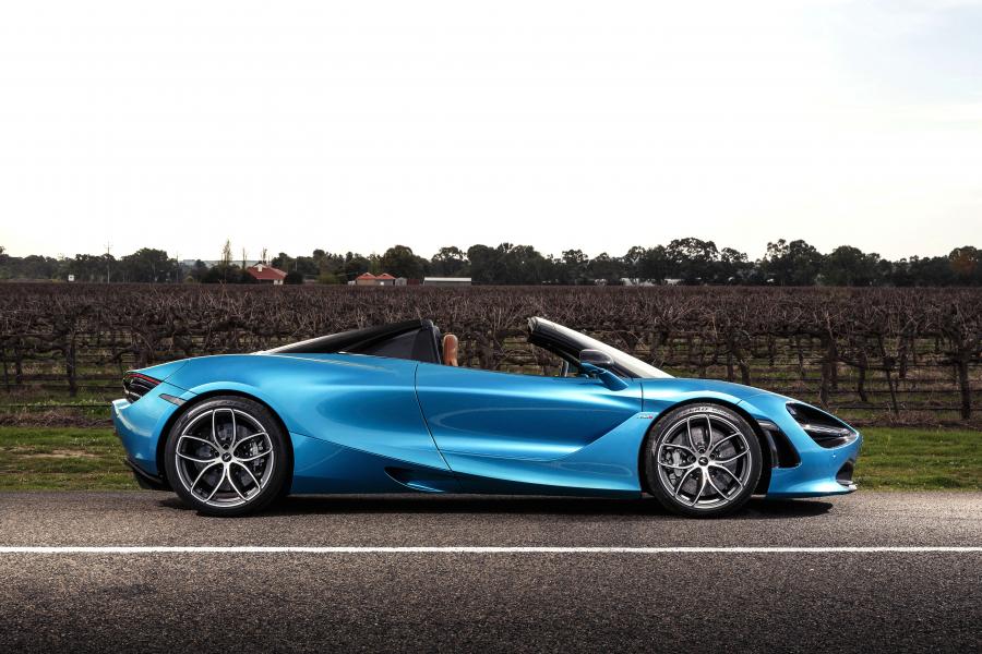  McLaren 720S Spider 2019 года  (AU) (фото 10 из 18)